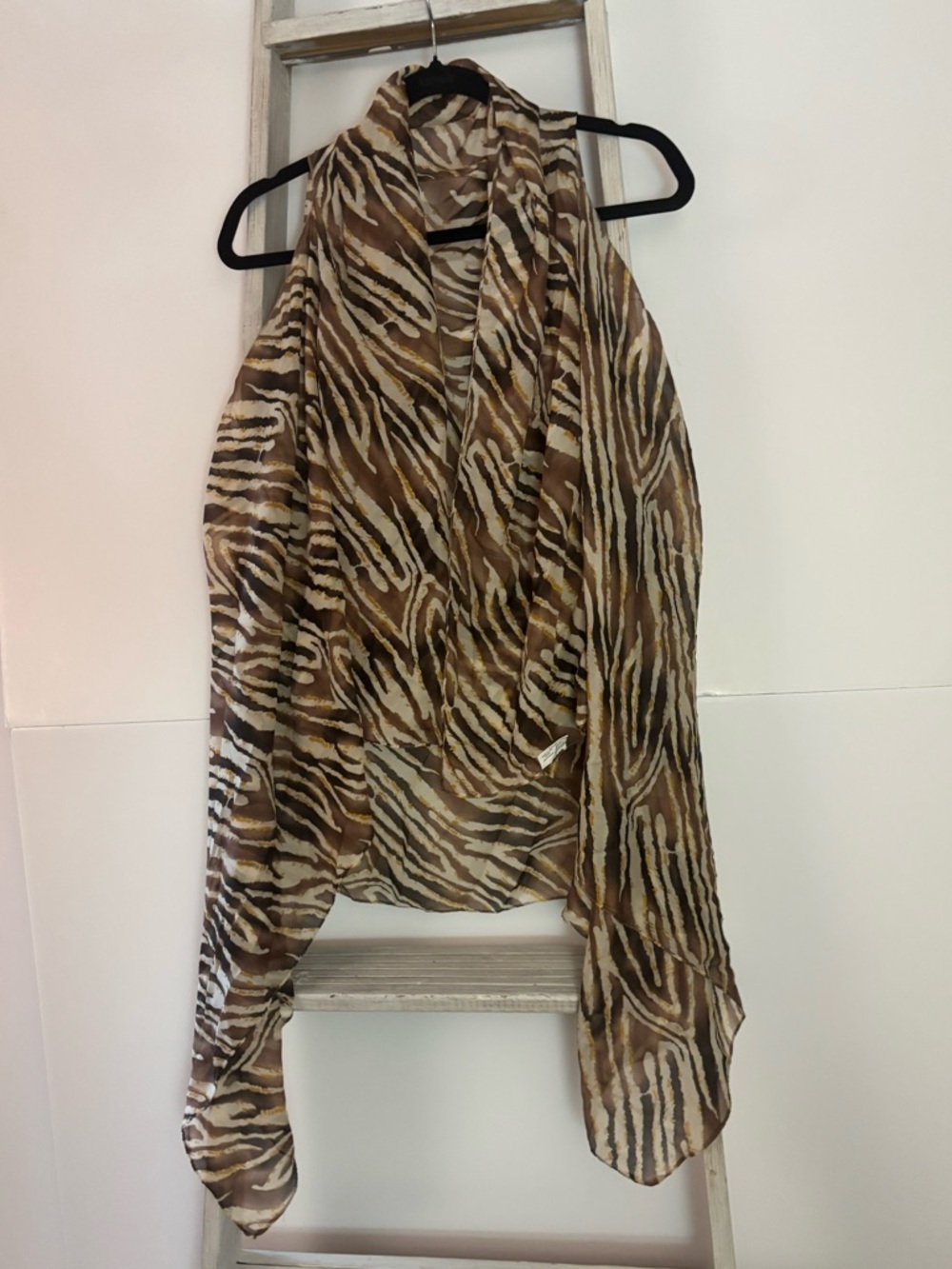 Women’s large ACCENTS
By Lavello® Scarf Vest, Parisian Chic, Y2K, Indie Sleaze
